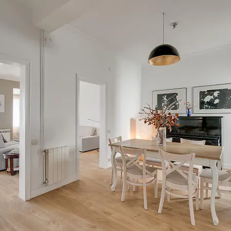 Rambla Catalunya Sky Apartment *