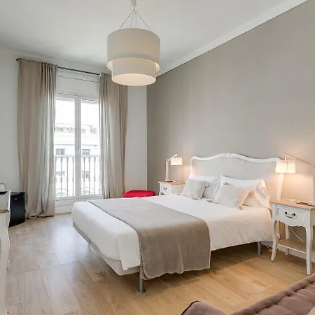 Rambla Catalunya Sky Apartment