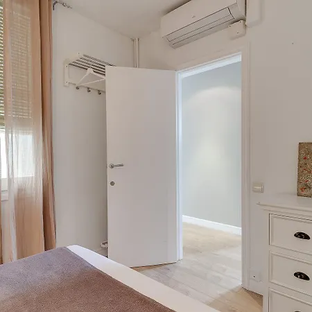 Apartment Rambla Catalunya Sky Barcelona